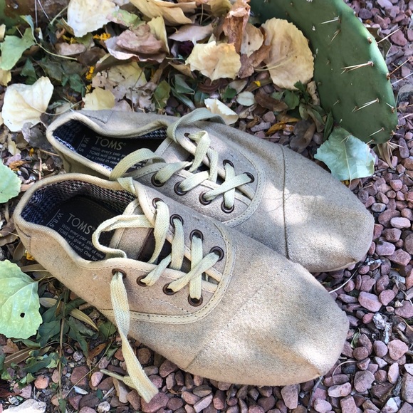 Toms Shoes - Toms Cordones Lace Up Wool Sneakers Size 8.5
